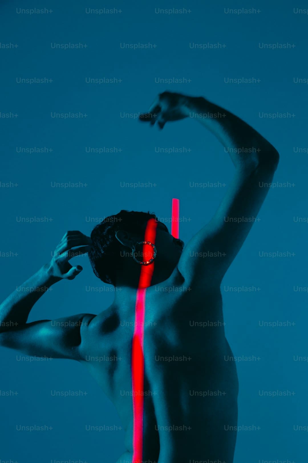 http://n.sinaimg.cn/news/transform/w600h400/20180307/xbZe-fxipenp2871832.jpg?zdy